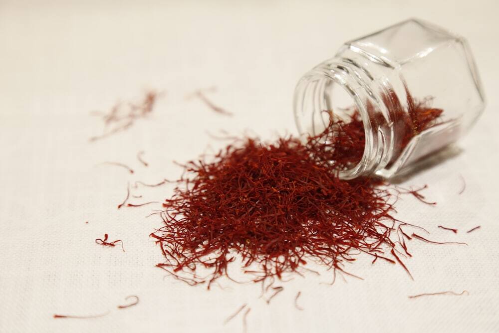 Saffron threads